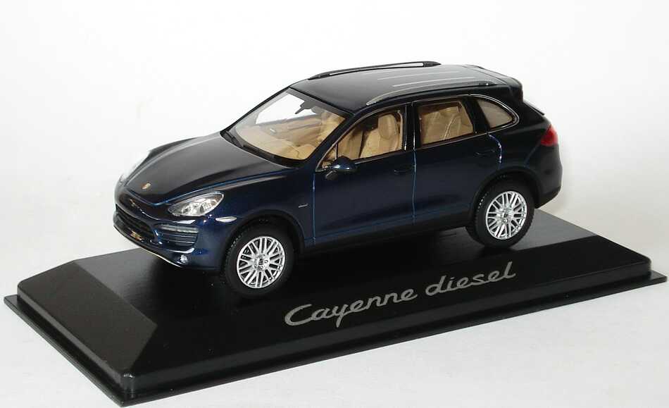 Minichamps 1:43 Porsche Cayenne Diesel (958) Diecast model